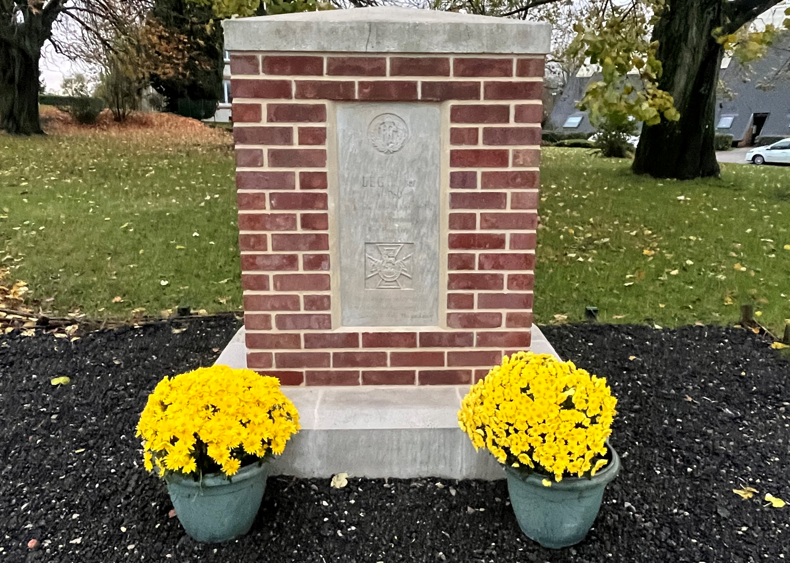 Exercise Hawker is XXIV Squadron’s annual staff ride to Ligny-Thilloy, in France, where we pay respect to Major Lanoe Hawker VC.